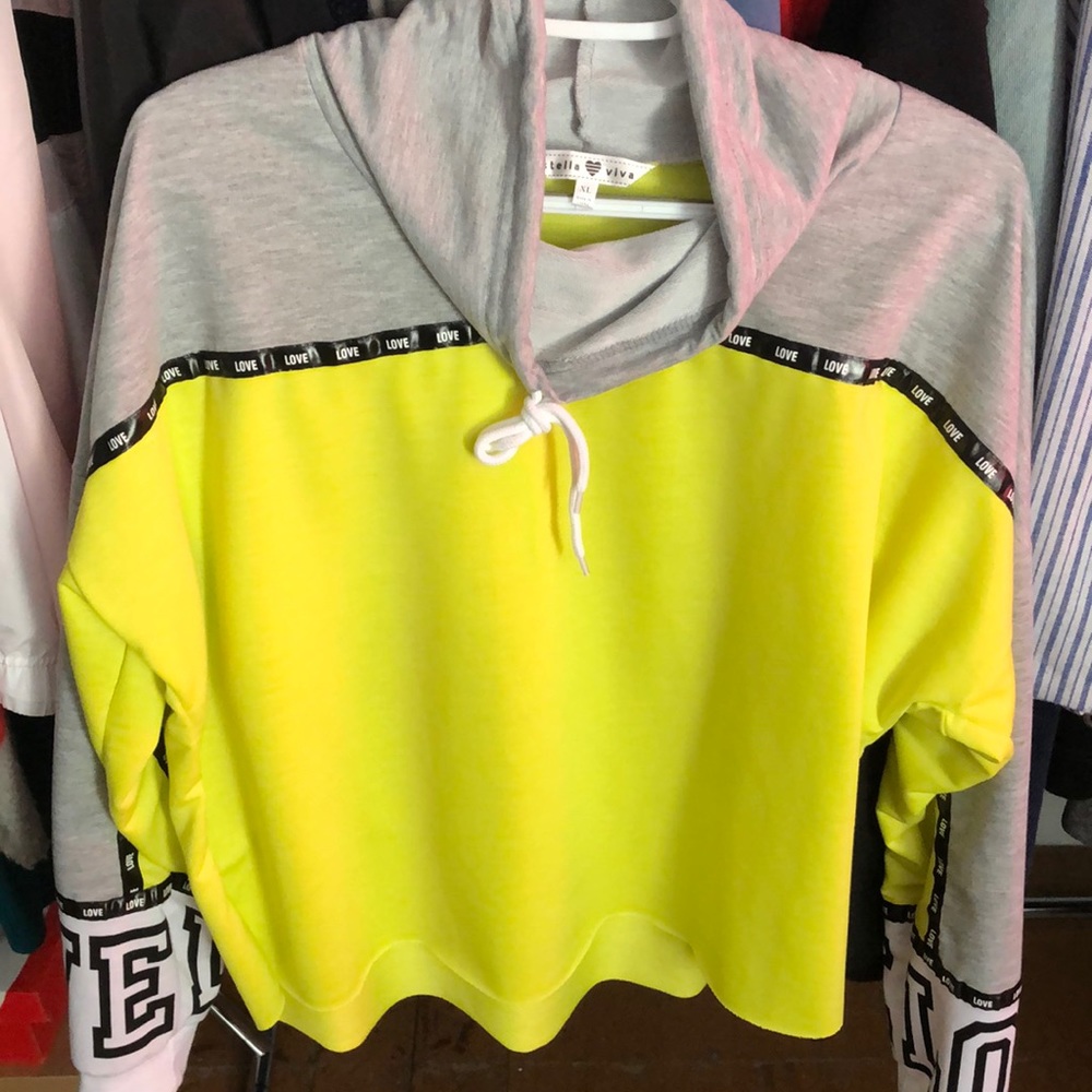 Neon yellow and grey top